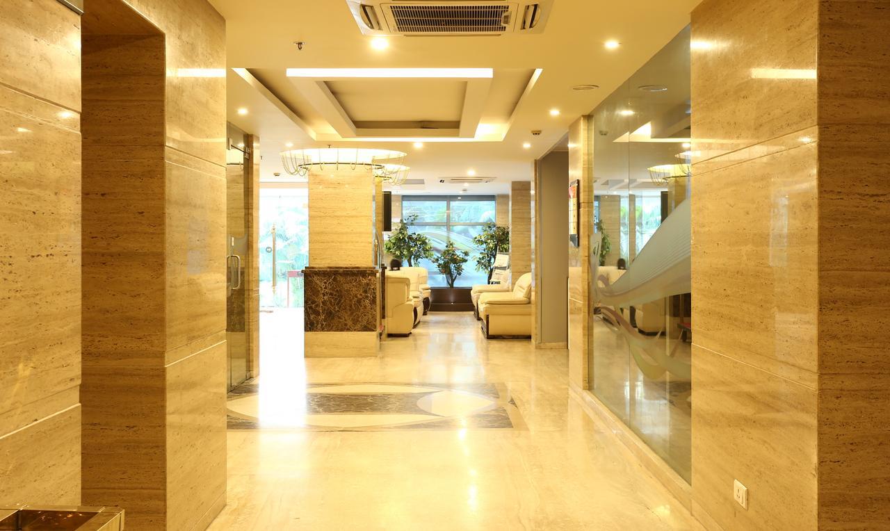 Treebo Tryst Metropolis Hotel
